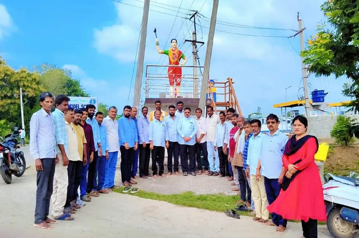 ఐలమ్మ బహుజన ఆత్మ గౌరవానికి ప్రతీక 