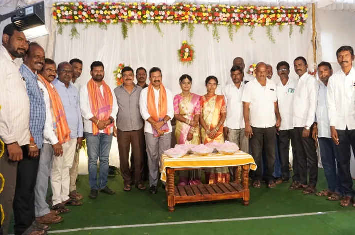 రంగపేటలో నూతన వస్త్రాలంకరణ వేడుక