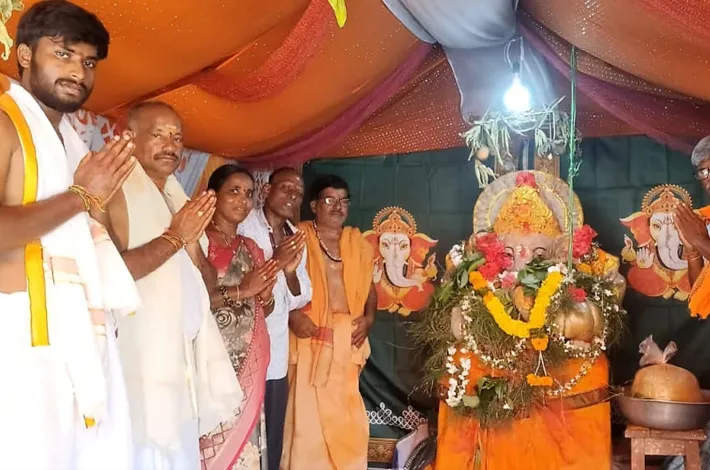 ఘనంగా గణపతి పూజ 