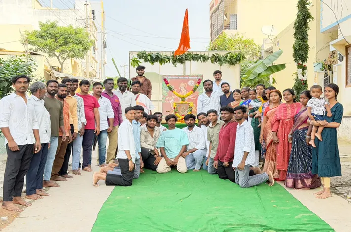 దుర్గాదేవి మండపం కర్ర పూజా