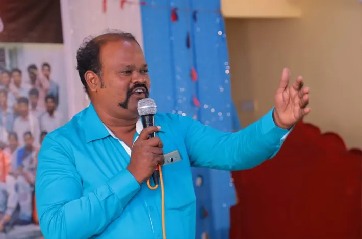 నెరవేరని హామీలు...నిరాశలో ప్రభుత్వ ఉద్యోగులు