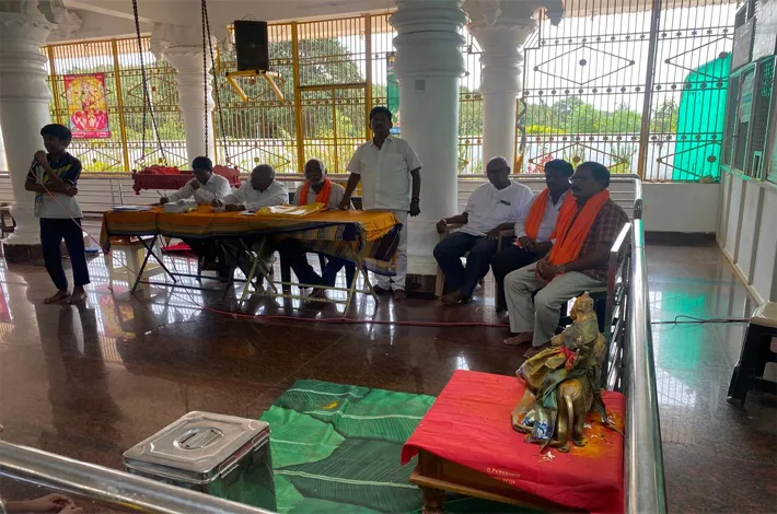 విద్యార్థులకు వ్యాసరచన పోటీలు 