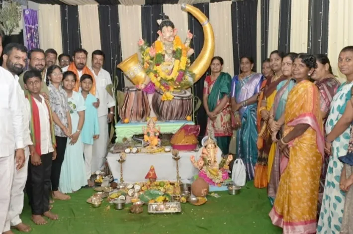 విగ్నేశ్వరునికి బిఆర్ఎస్ రాష్ట్ర నాయకుడి పూజలు