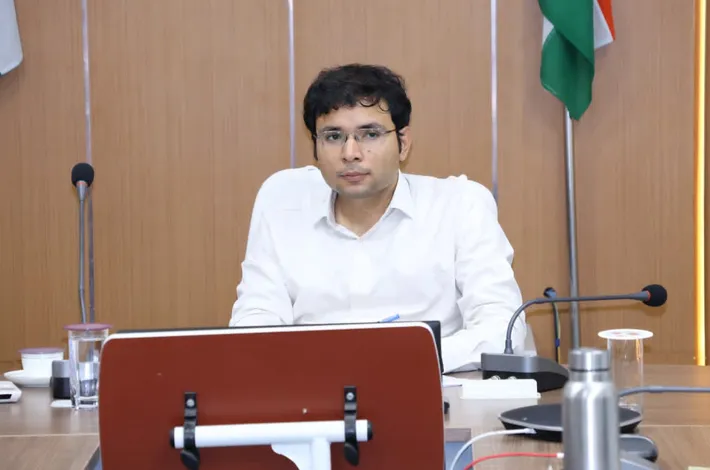 దివ్యాంగులందరికీ సదరం పత్రాలు అందించాలి