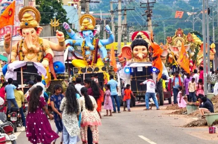 రుద్రంగి మండల కేంద్రం ఘనంగా వినాయక నిమజ్జన శోభయాత్ర 
