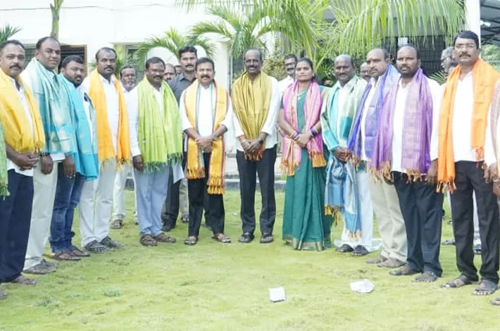 రైతు సేవ,అభివృద్ధి లక్ష్యంగా పని చేయాలి