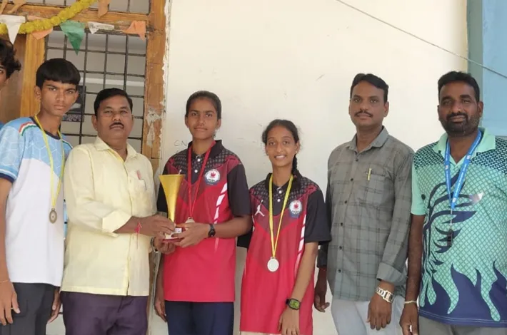 రాష్ట్రస్థాయి క్రీడా పోటీలకు మోడల్ స్కూల్ విద్యార్థులు