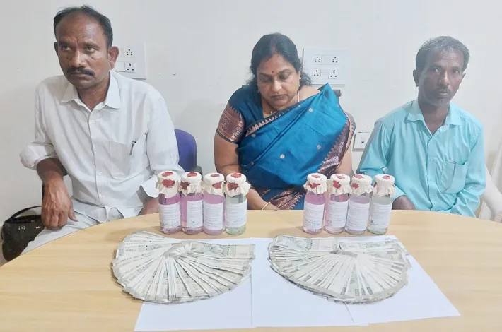 చేవెళ్లలో లంచాల పర్వం