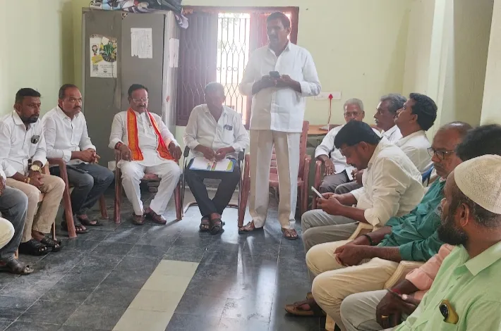గ్రామ పంచాయతీలో అఖిల పక్ష సమావేశం