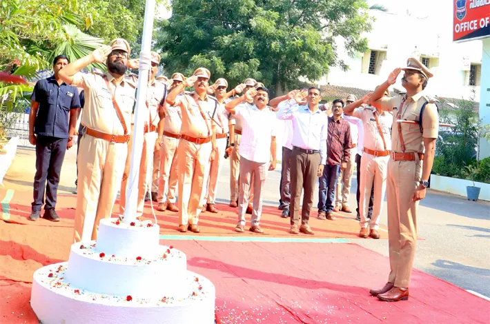 జిల్లా ఎస్పీ కార్యాలయంలో ఘనంగా తెలంగాణ ప్రజా పాలన వేడుకలు