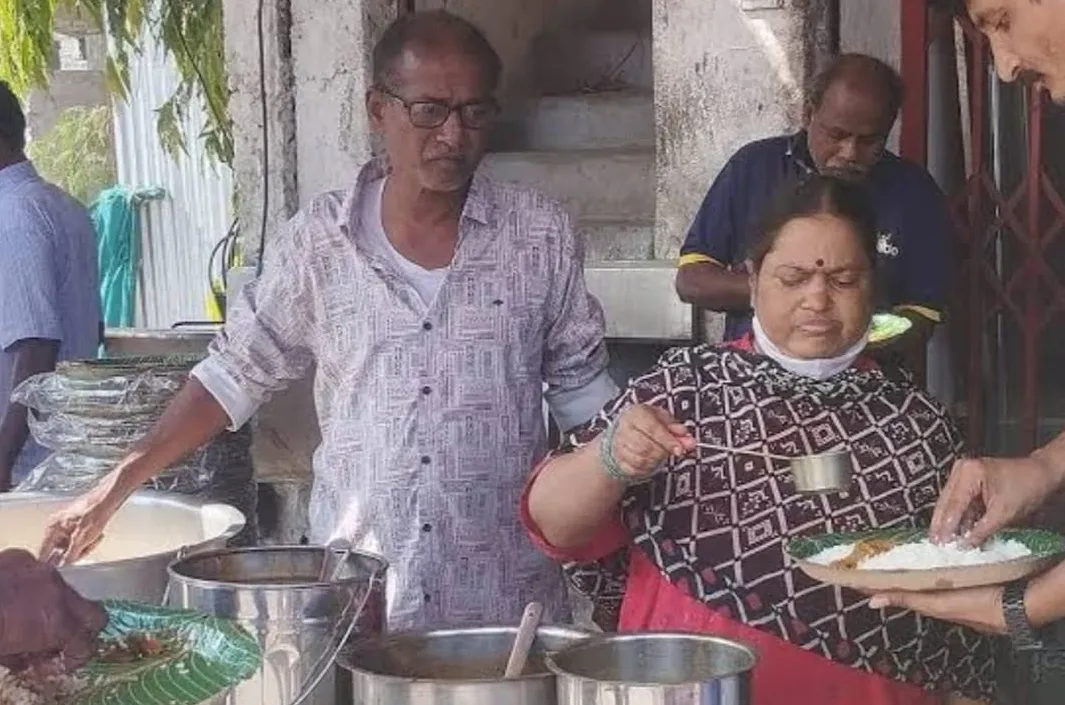 అగ్నిప్రమాదంలో లింగాల కేదారి దంపతుల మృతి
