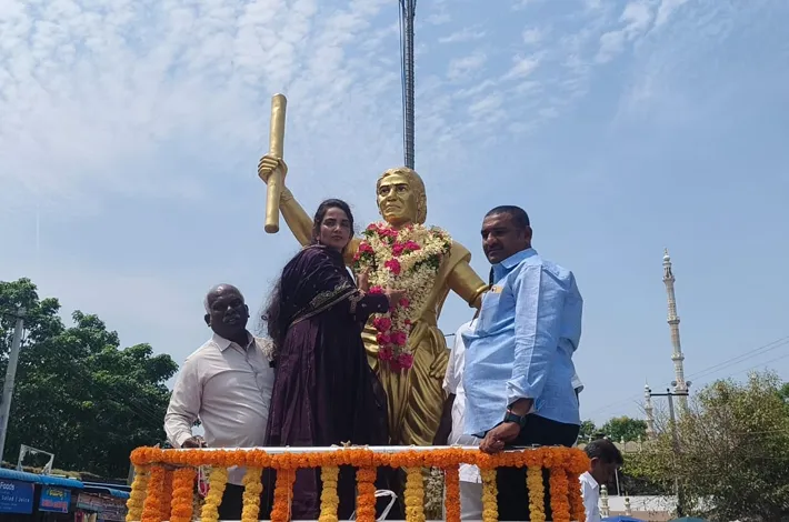 మహిళా స్ఫూర్తిదాయిని ఐలమ్మ