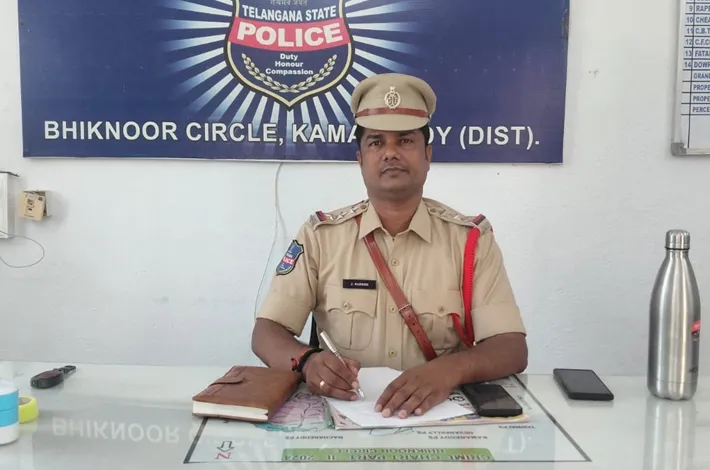 నిమజ్జనంలో డీజేలకు అనుమతి లేదు: సీఐ