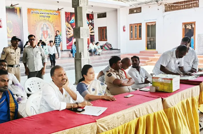 గణేష్ దేవస్థానం టెండర్లలో రూ.17.10 లక్షల ఆదాయం