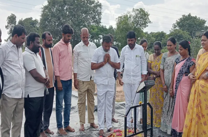 వడ్ల కొనుగోలు కేంద్రం ప్రారంభం