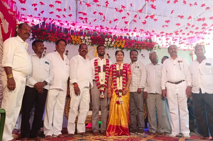 ఘనంగా డాక్టర్ రమాకాంత్–డాక్టర్ శిరీష నిశ్చితార్థ వేడుకలు