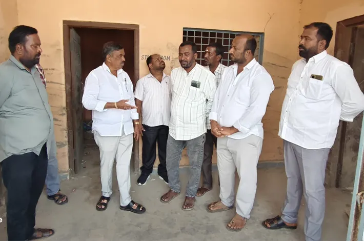 నూతన భవనంలోకి వర్గల్ గ్రంథాలయం 