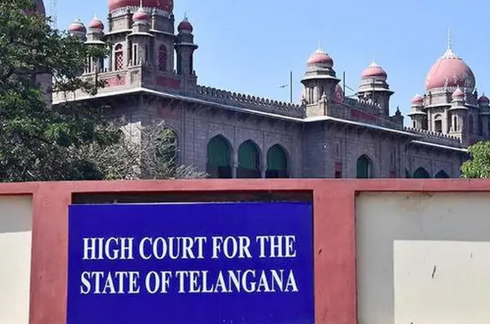 ఎమ్మెల్సీలు తాతా మధు, నవీన్ రెడ్డికి హైకోర్టు నోటీజులు