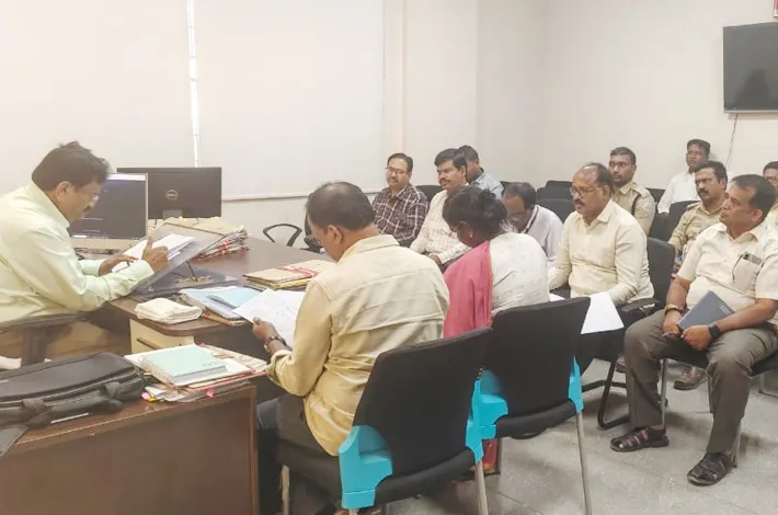 ఖరీఫ్ పంటల కొనుగోలుకు ఏర్పాట్లు పూర్తి చేయాలి