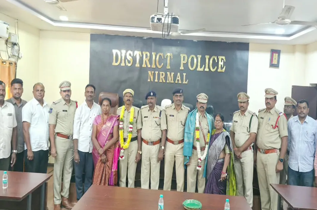 పదవి విరమణ పొందిన పోలీసు ఉద్యోగులకు సన్మానం