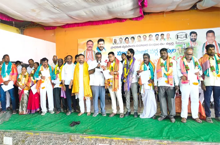 ఘనంగా పాలకవర్గ ప్రమాణ స్వీకారం