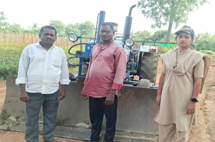 అటవీ భూమిలో పోడు సాగు యత్నం అడ్డుకట్ట