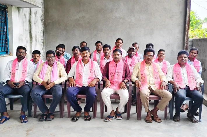 కాంగ్రెస్ పార్టీ వెన్నులో వణుకు