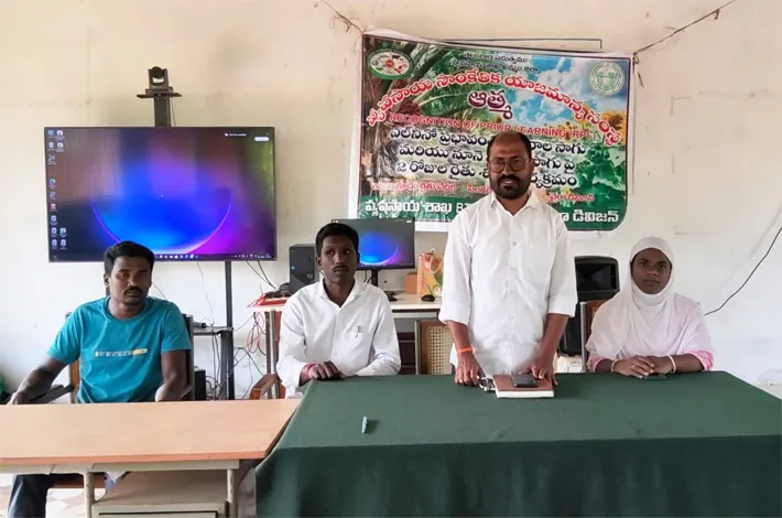 అమృత్ సరోవర్ వద్ద పారిశుద్ధ్య కార్యక్రమం...