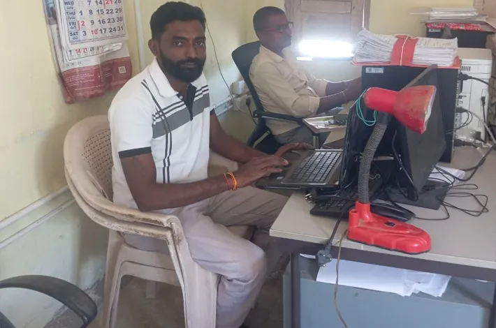 జుక్కల్ ఎంఈఓ కార్యాలయంలో ఆధార్ సెంటర్ ఏర్పాటు