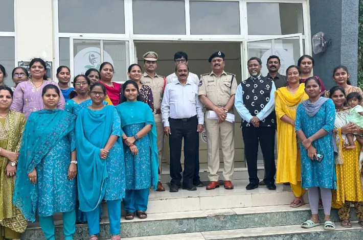 భరోసా, షీ టీం కేంద్రాలను సందర్శించిన యునిసెఫ్ బాలల రక్షణ బృందం