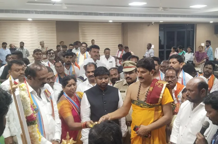 సమాజ నిర్మాణంలో విశ్వకర్మల పాత్ర ఎంతో విశిష్టమైనది