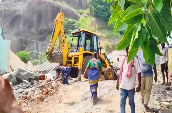 హైడ్రా బుల్డోజర్ ఎంట్రీ