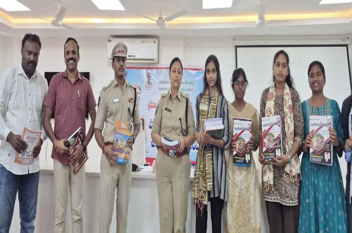 నిరుద్యోగులకు పోలీస్ శాఖ అండగా ఉంటుంది