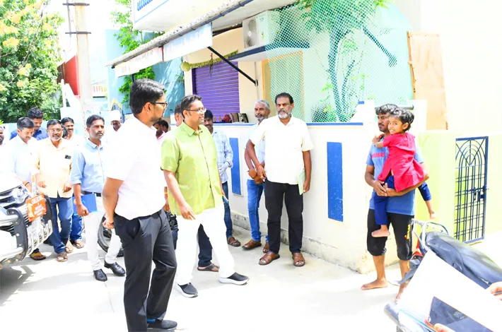 డెంగ్యూ ప్రాంతాల్లో ప్రత్యేక పారిశుద్ధ్య చర్యలు