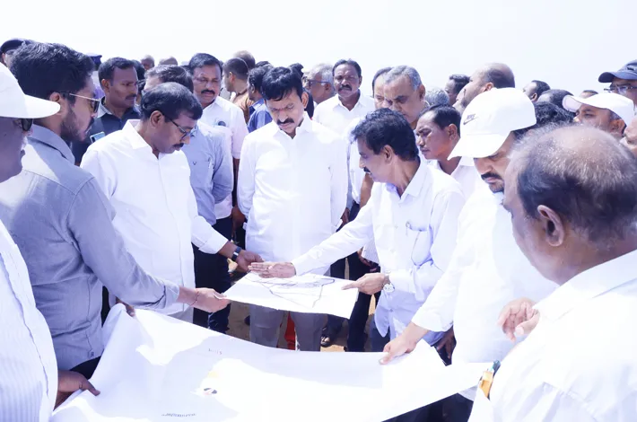 జూన్‌ నాటికి విద్యా భవనం సిద్ధం.