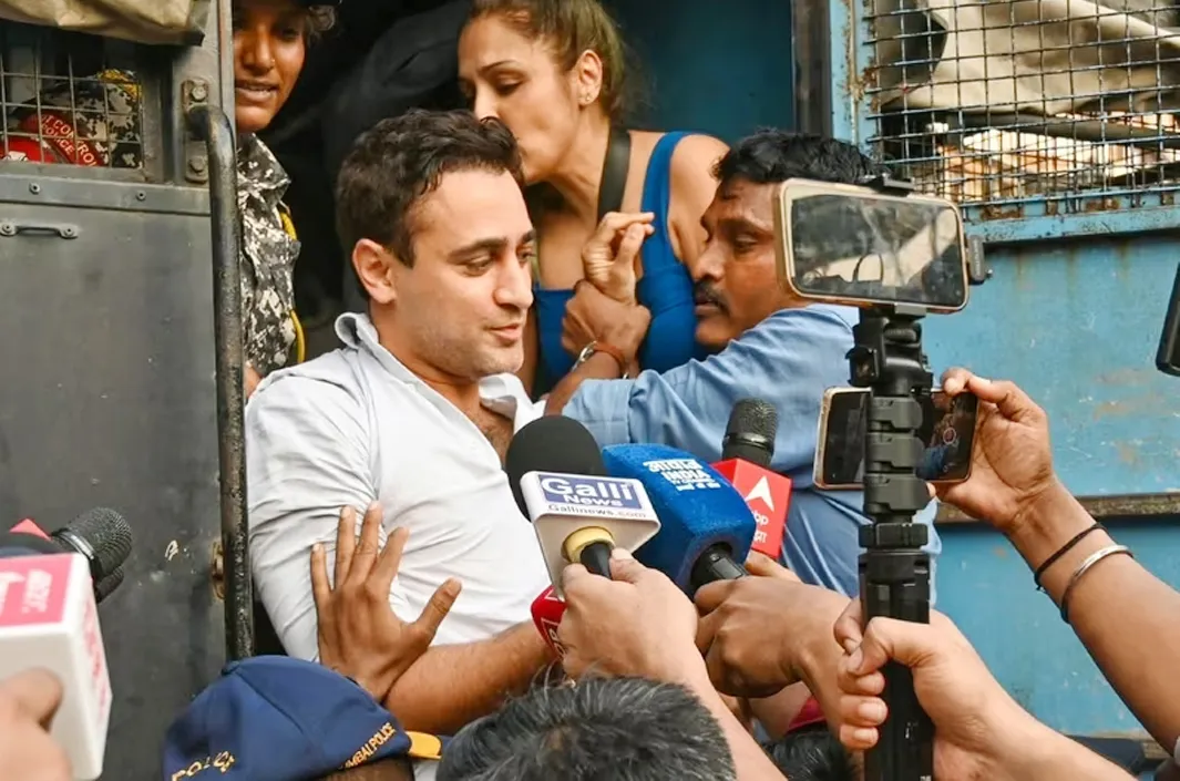 ఇమ్రాన్ ఖాన్‌కు డెడ్‌లైన్