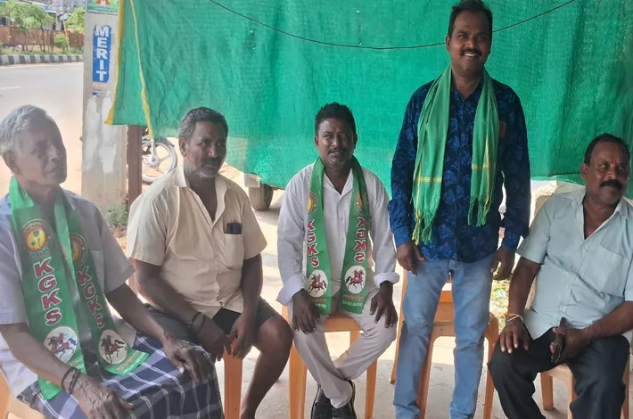 కల్లు గీత కార్మికులకు వృత్తి పెన్షన్ తక్షణమే మంజూరు చేయాలి...