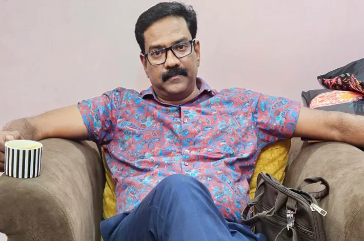పెన్షన్‌ ఫైల్‌కు లంచం డిమాండ్‌.. ఏసీబీ వలలో ఇద్దరు అధికారులు