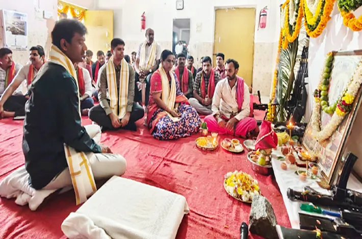 ఎస్పీ కార్యాలయంలో ఆయుధాల పూజ