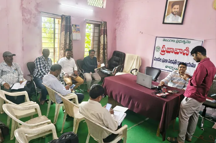 ప్రజావాణికి ఆరుగురు అధికారులు గైర్హాజర్....