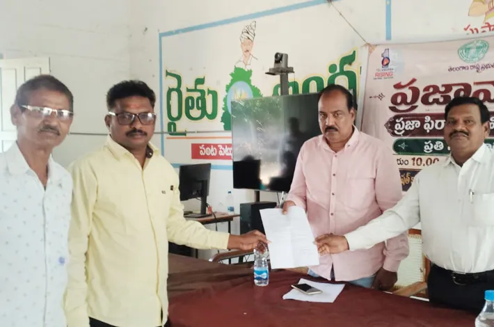 విద్యుత్ సమస్యలు పరిష్కరించాలి