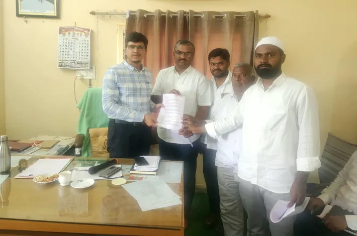 ప్రత్యేక ఓటర్ జాబితా పారదర్శకంగా నిర్వహించండి