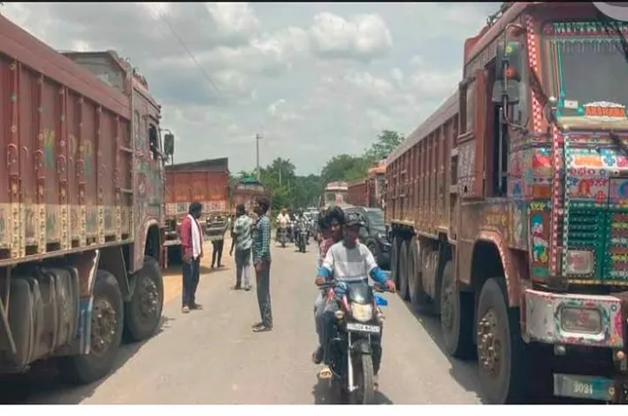 చర్ల టు భద్రాచలం ప్రయాణం నరకమే