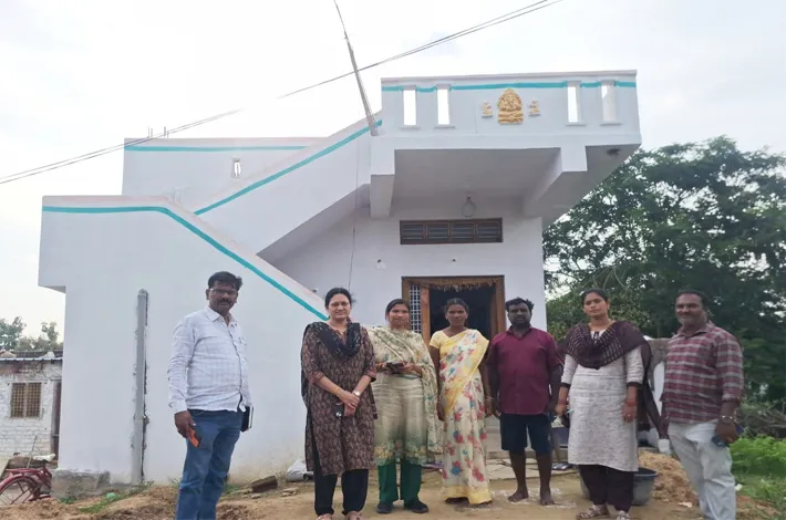 దోమకొండలో పలు అభివృద్ధి పనుల పరిశీలన