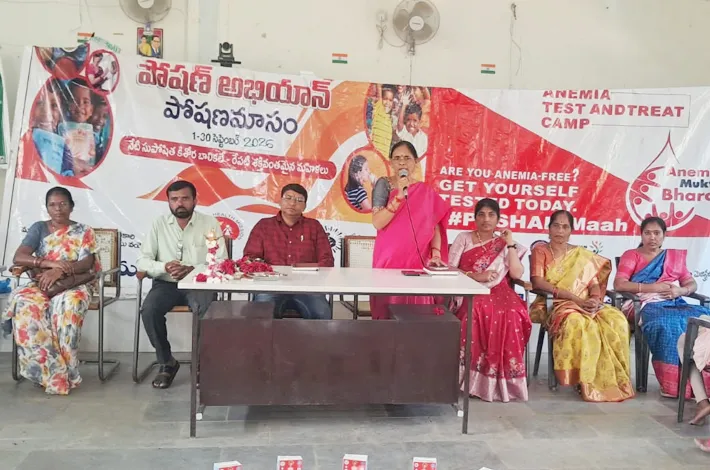 గర్భిణీలు, బాలింతలు పౌష్టికాహారం తీసుకోవాలి...