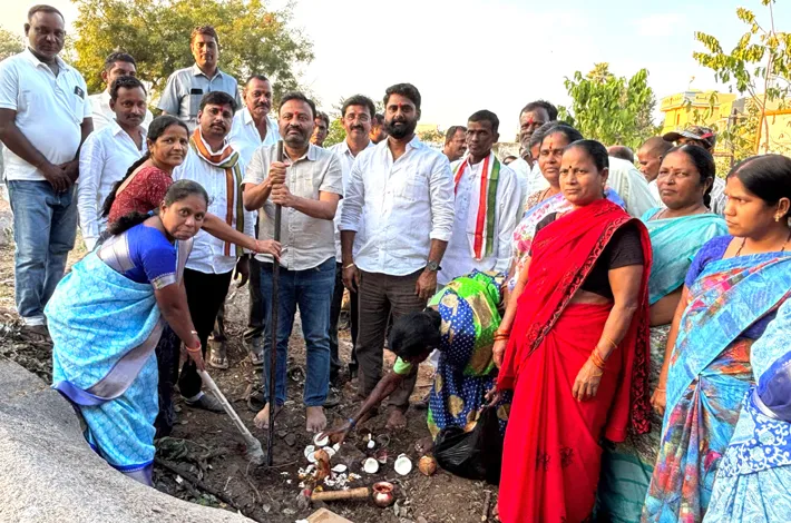 మహిళా సంఘాల అభ్యున్నతికి కృషి