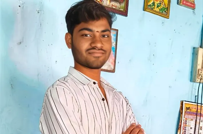 ఉరి వేసుకొని బాలుడు మృతి