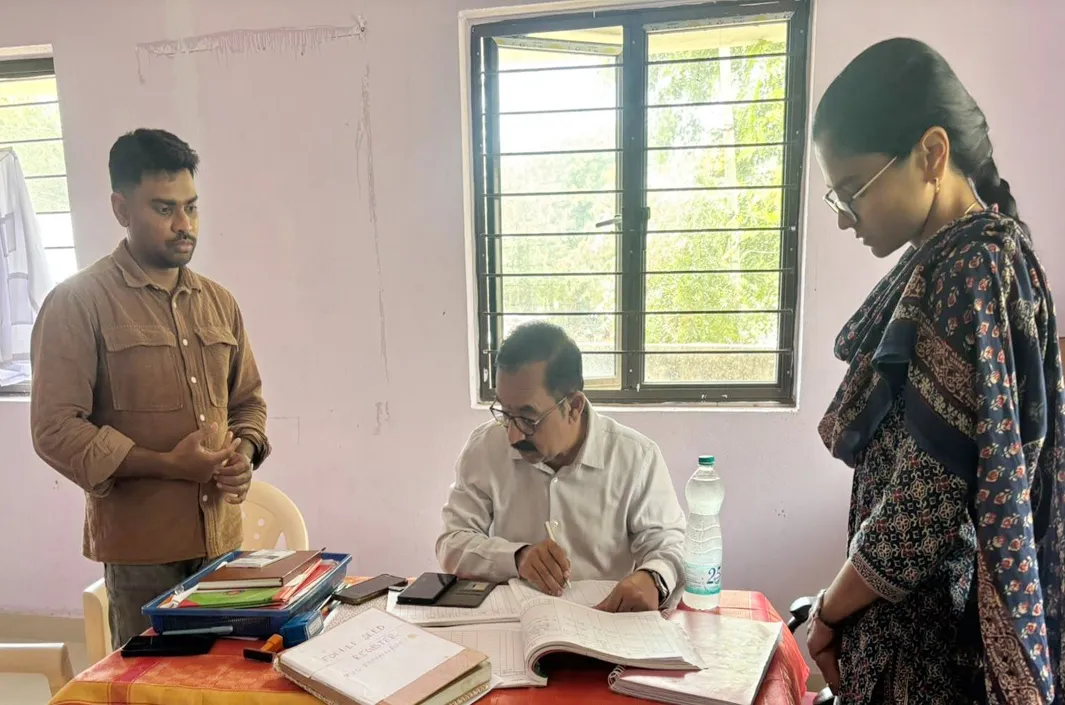 అధికారులు, సిబ్బంది సమన్వయంతో పనిచేయాలి