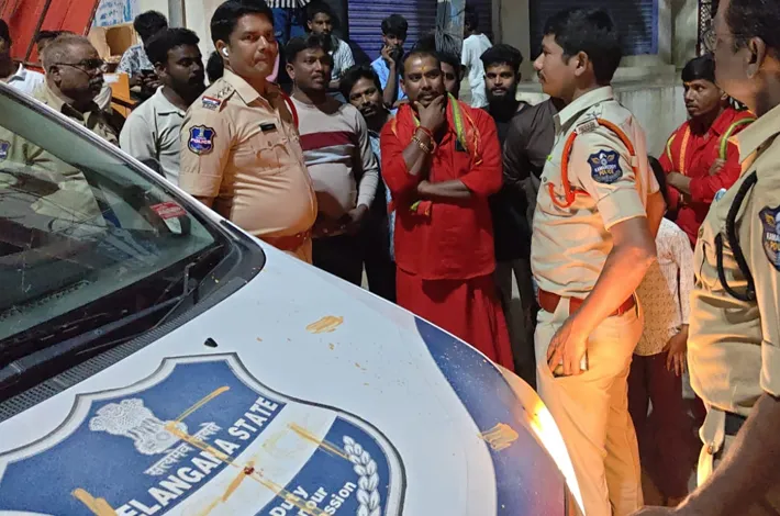  దుర్గమ్మ నిమజ్జన శోభాయాత్ర.. పటిష్ట బందోబస్తు