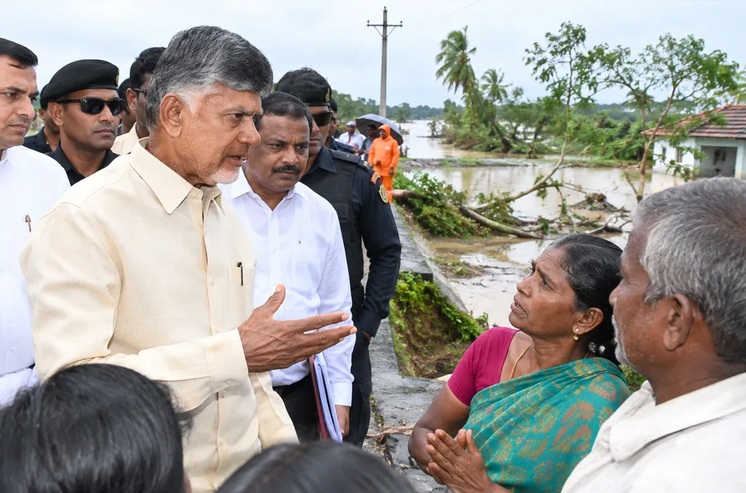 అర్నబ్ ఎఫెక్ట్.. రంగంలోకి చంద్రబాబు